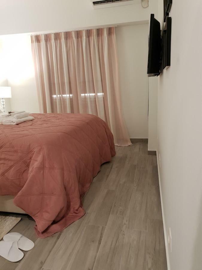 אתונה Beautiful Brand New Apartment Seaside מראה חיצוני תמונה