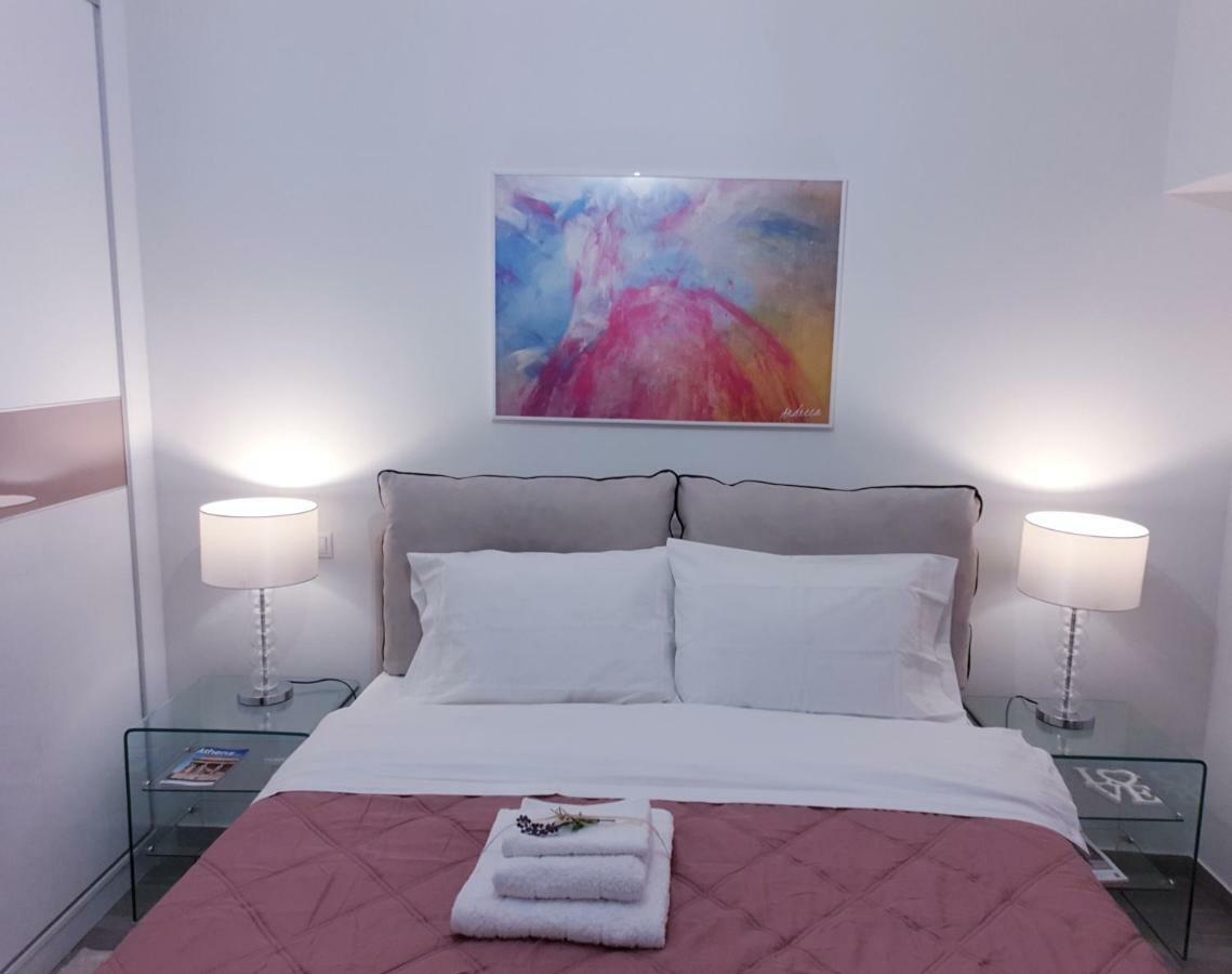 אתונה Beautiful Brand New Apartment Seaside מראה חיצוני תמונה