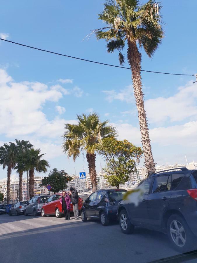 אתונה Beautiful Brand New Apartment Seaside מראה חיצוני תמונה